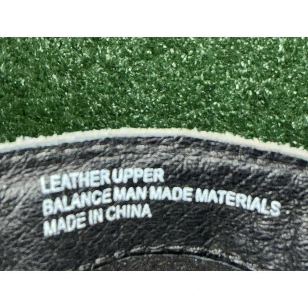 Born Kenya Ankle‎ Boots Booties Shoes Womens Size 8 Gray Distressed Suede Zip Up